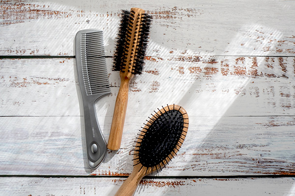 歯ブラシ・ヘアブラシ・くし